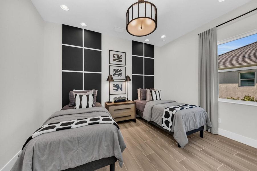 Furnished interior in a model home at Artisan at Watercolor Place in Bradenton (Image 194).