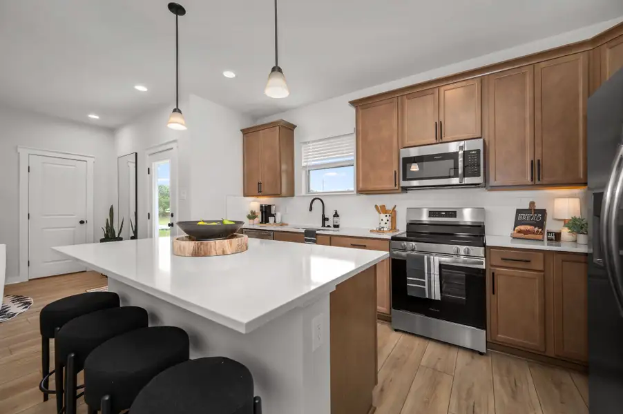 Hickory Cove - Burns, TN - DSLD Homes - Bridgeton II G - Kitchen