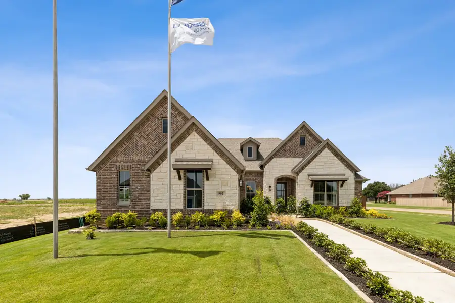 Front exterior of a home in the Belle Meadows community, located in Cleburne, TX (Image 3).