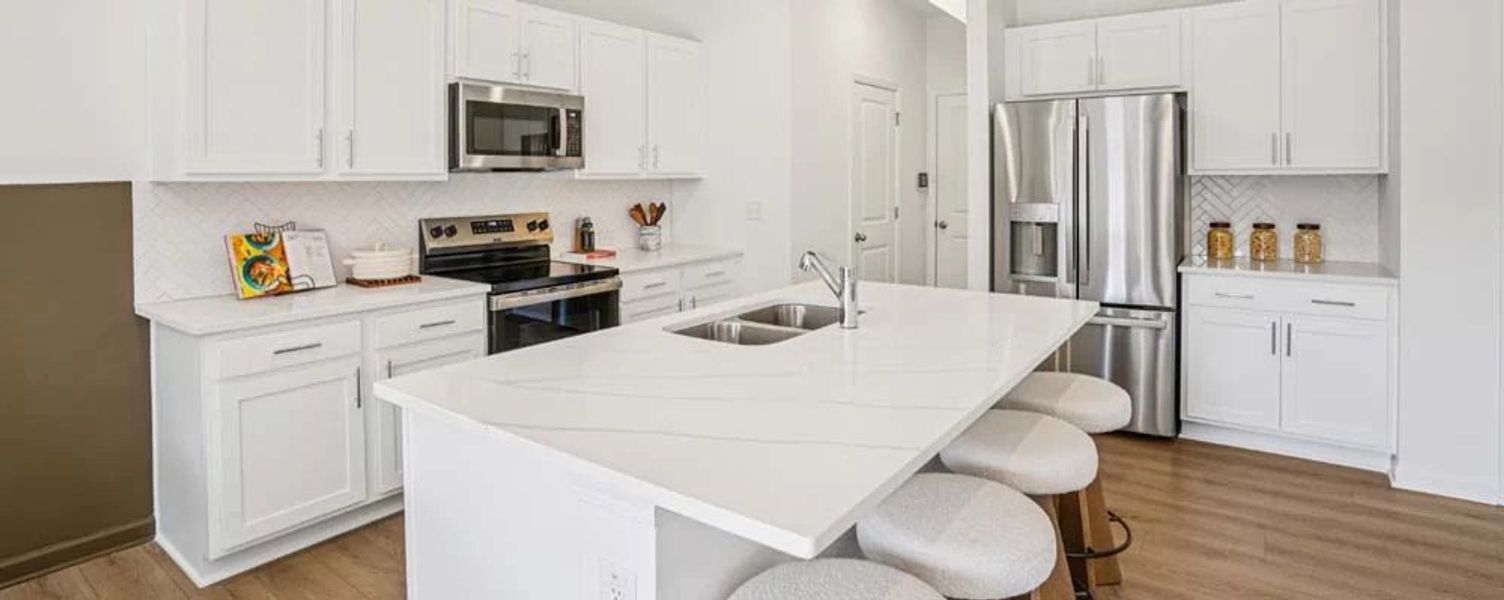 Furnished interior in a model home at Leydenview in Mableton (Image 10).