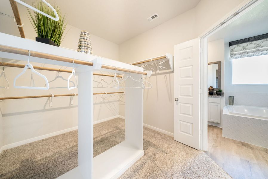 Jordans Ranch - Madison - Primary Closet Jordans Ranch - Madison - Primary Closet