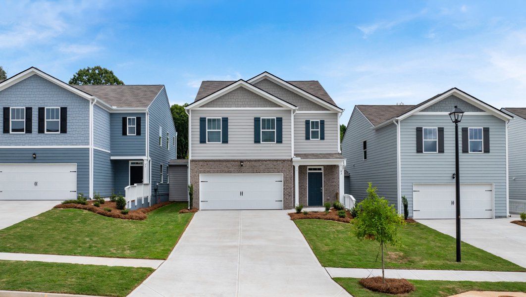 Front exterior of a home in the Rolling Meadows community, located in Jasper, GA (Image 4).