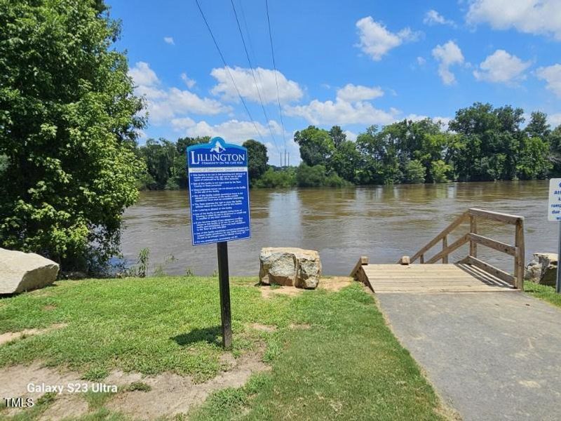 Community amenity available to residents of Falls of the Cape in Lillington (Image 2).