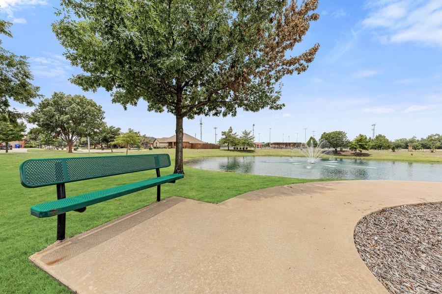 Fox Hollow Pond. Fox Hollow New Homes in Forney, TX