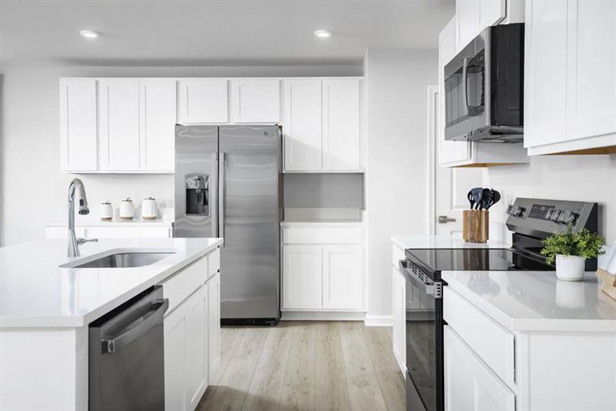 Energy-efficient features designed to help lower utility costs and keep more money in your pocket. Energy-efficient features designed to help lower utility costs and keep more money in your pocket.