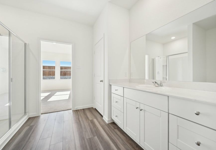 Furnished interior in a model home at Cattleman's Crossing in Fort Worth (Image 7). Furnished interior in a model home at Cattleman's Crossing in Fort Worth (Image 7).