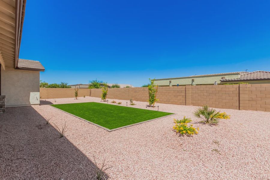 Exterior details of a home in Bellero Estates, Queen Creek (Image 18).