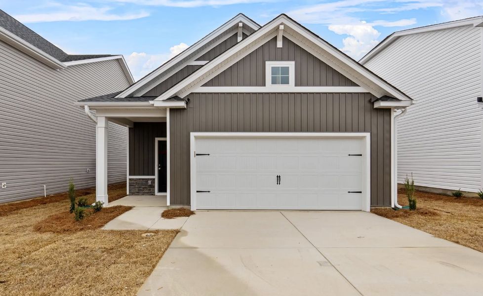 Front exterior of a home in the Ashton Lakes community, located in Lexington, SC (Image 20).