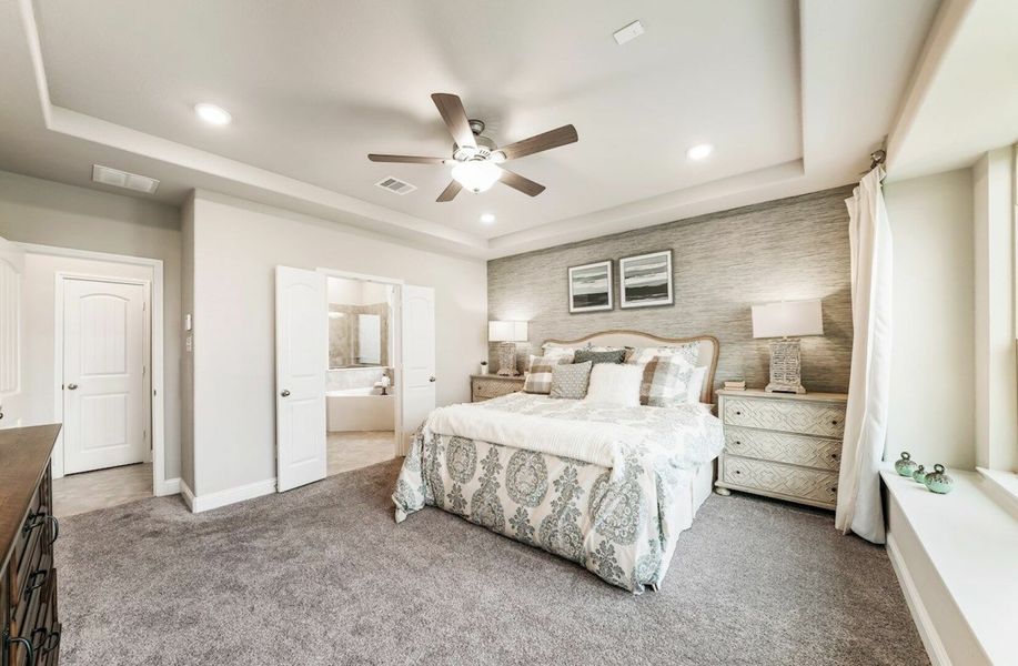 Image 6 of the Bluewater Lakes community in Manvel, TX.