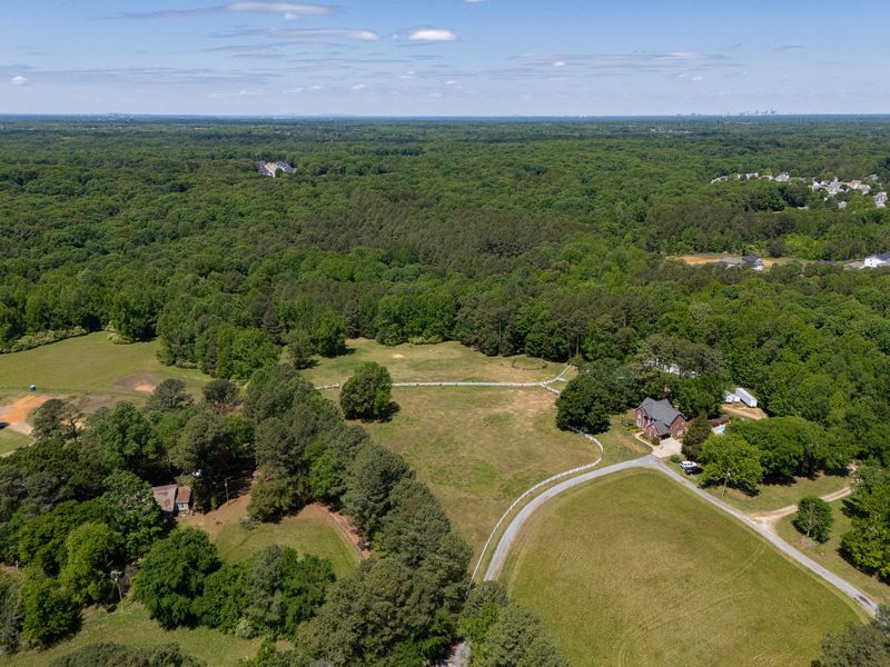 Natural surroundings and green spaces near Foxridge Meadow in Indian Trail, NC (Image 8).
