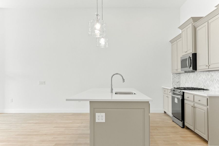 Mira Lagos Villas,75054