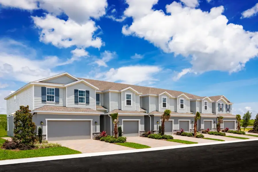 Image 15 of the Holden Ridge community in Clermont, FL.