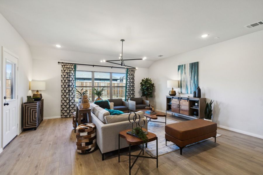 Rolling Ridge,75495 Rolling Ridge,75495