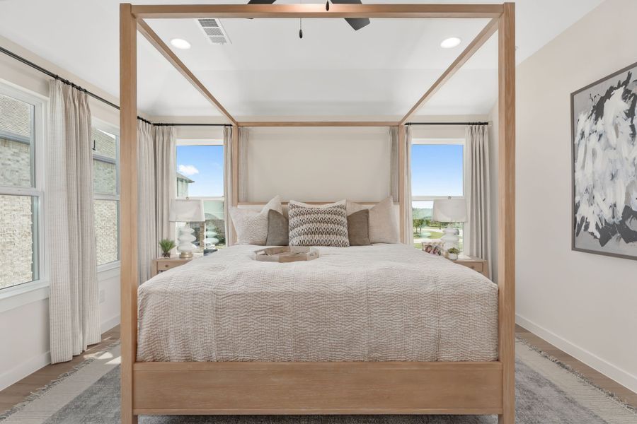 Castle Hills Northpointe Townhomes Main Bedroom by American Legend Homes