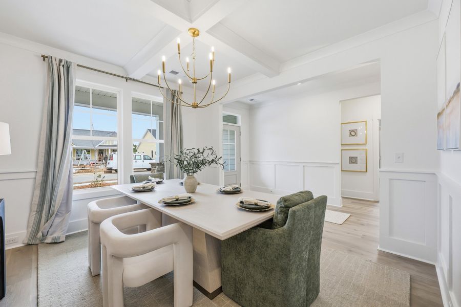 Carolyn II - Dining Room