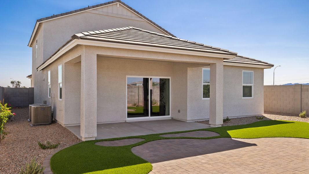 Front exterior of a home in the Del Rio Ranch community, located in Avondale, AZ (Image 4).