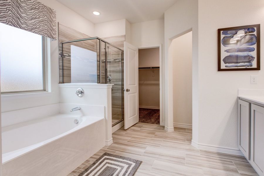 Furnished interior in a model home at Palmilla Springs in Fort Worth (Image 37).