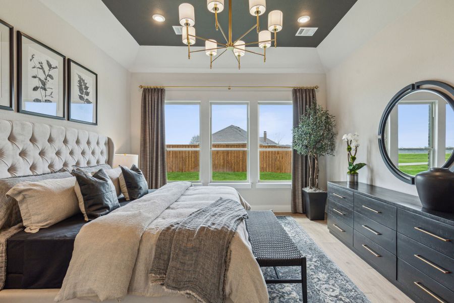 Furnished interior in a model home at Ellis Ranch Estates in Waxahachie (Image 22). Furnished interior in a model home at Ellis Ranch Estates in Waxahachie (Image 22).