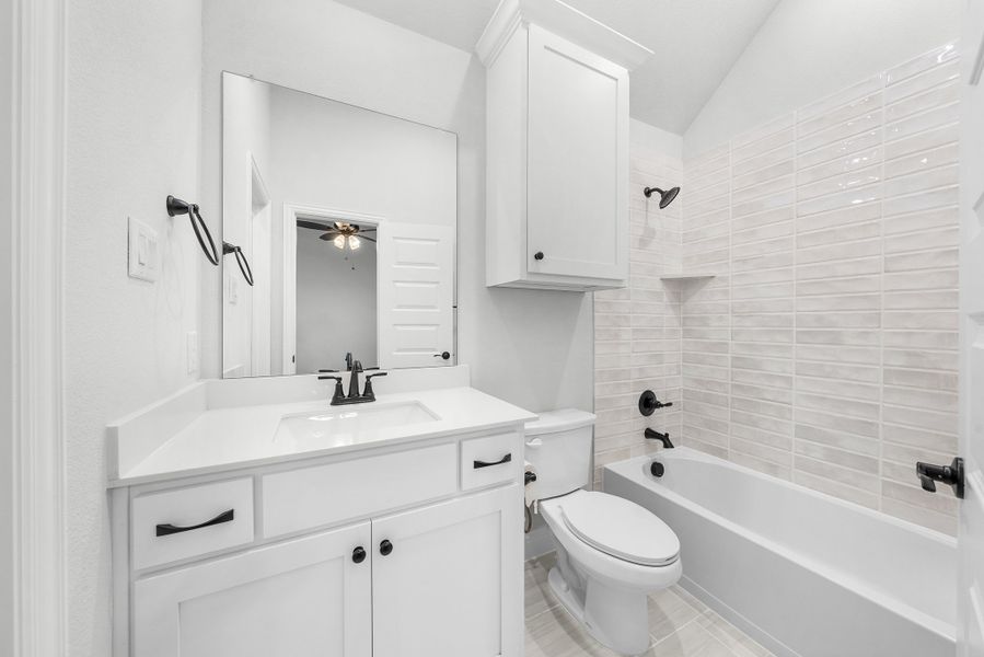 Furnished interior in a model home at Levante in Waxahachie (Image 26).