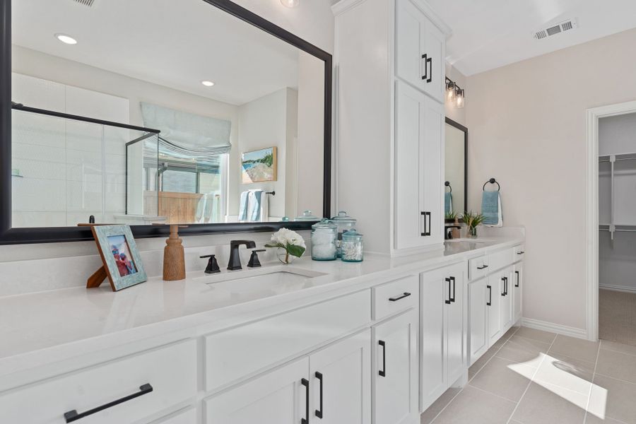 Furnished interior in a model home at Sweetgrass 50s in Haslet (Image 35).