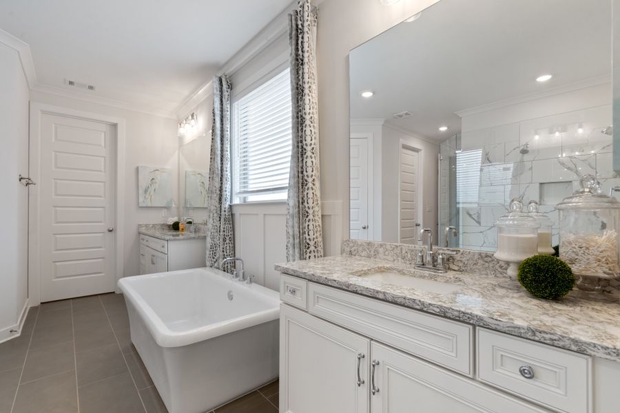 Furnished interior in a model home at White Oak in Arlington (Image 21). Furnished interior in a model home at White Oak in Arlington (Image 21).