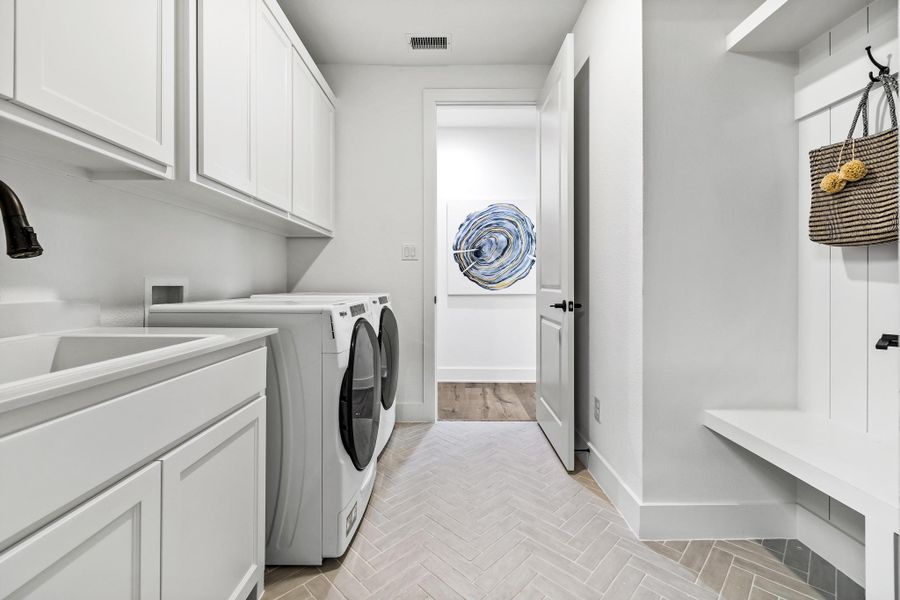 Furnished interior in a model home at Windsong Ranch - The Enclave in Prosper (Image 36). Furnished interior in a model home at Windsong Ranch - The Enclave in Prosper (Image 36).