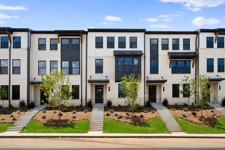 Condo located in Alder Creek, Cumming, highlighting architectural design (Image 1).