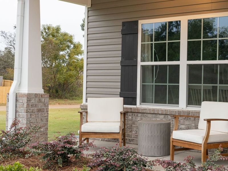 Exterior details of a home in Ivy Glen, Perry (Image 11).