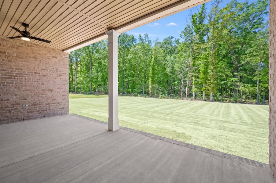 Exterior details of a home in The Estates at Highland Reserves, Pleasant View (Image 3).