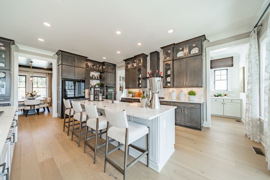 Heritage at Marvin Emeline Model Kitchen