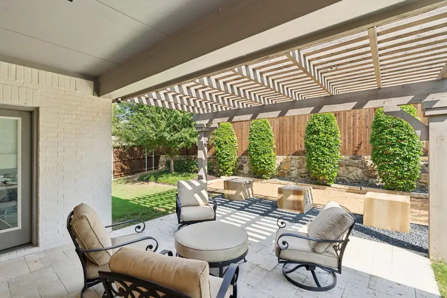 Plan 1685 Outdoor Living Representative Photo by American Legend Homes