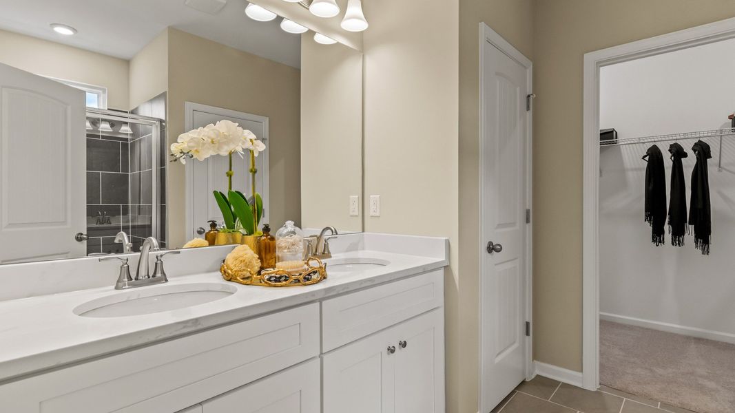Furnished interior in a model home at Enclave at Evergreen in Fairburn (Image 24). Furnished interior in a model home at Enclave at Evergreen in Fairburn (Image 24).