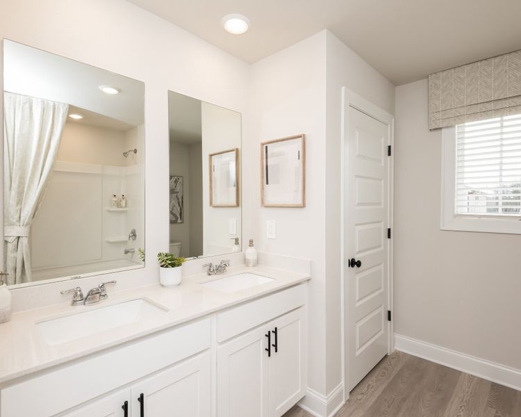 Furnished interior in a model home at Manning Mill in Adairsville (Image 20). Furnished interior in a model home at Manning Mill in Adairsville (Image 20).