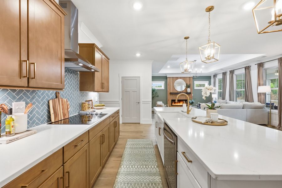 Carolyn II - Kitchen