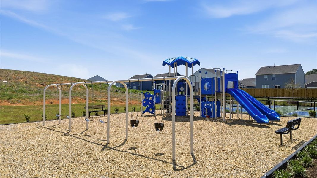Community amenity available to residents of Woodglen in Piedmont (Image 3).