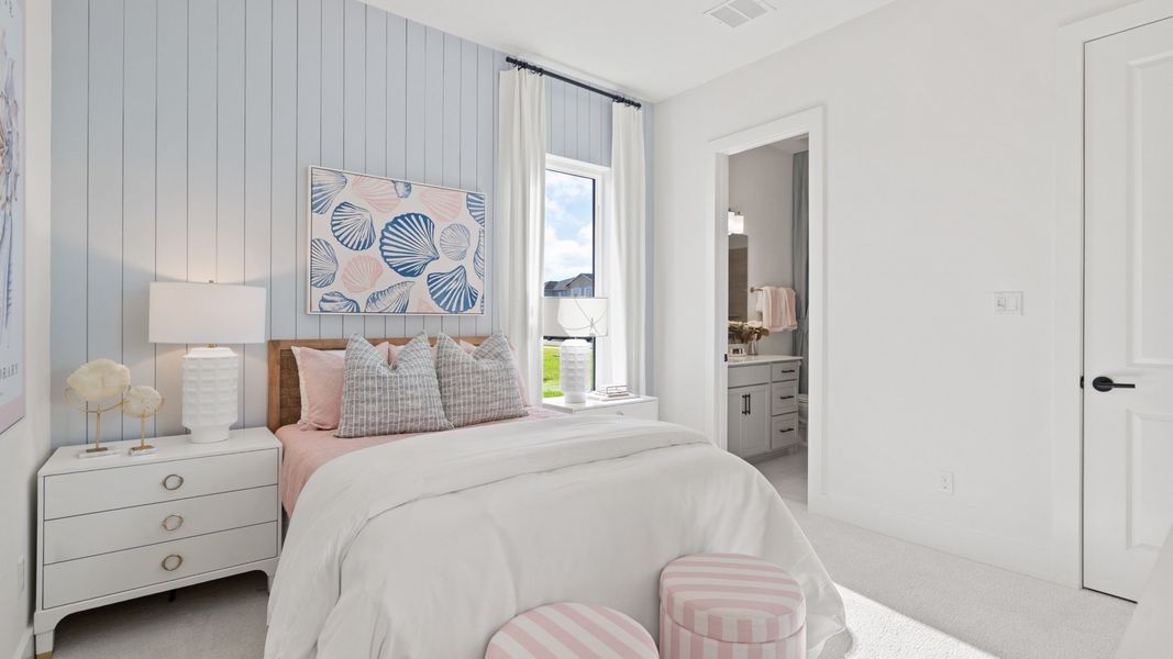 Furnished interior in a model home at Turnleaf 60' in Punta Gorda (Image 23).