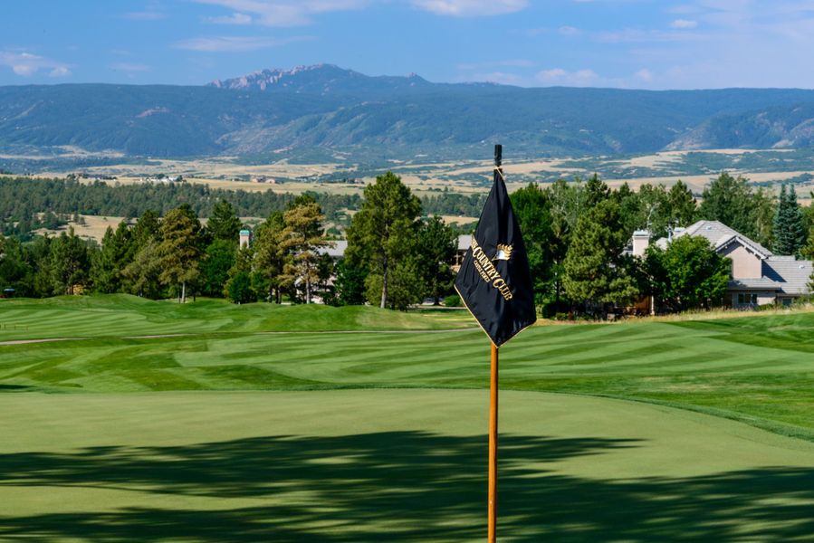 Natural surroundings and green spaces near The Summit at Castle Pines in Castle Pines, CO (Image 44).