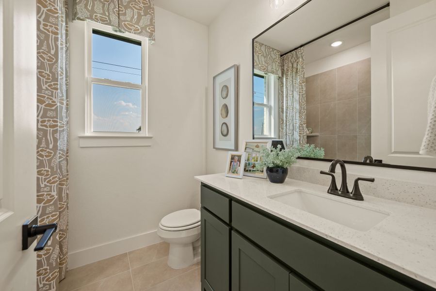 Furnished interior in a model home at Settlers Glen in New Fairview (Image 33). Furnished interior in a model home at Settlers Glen in New Fairview (Image 33).