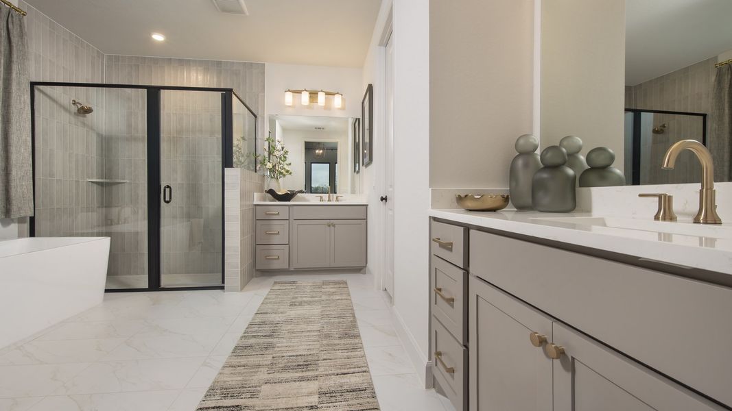 Furnished interior in a model home at Juniper Springs 45' in Lockhart (Image 11).