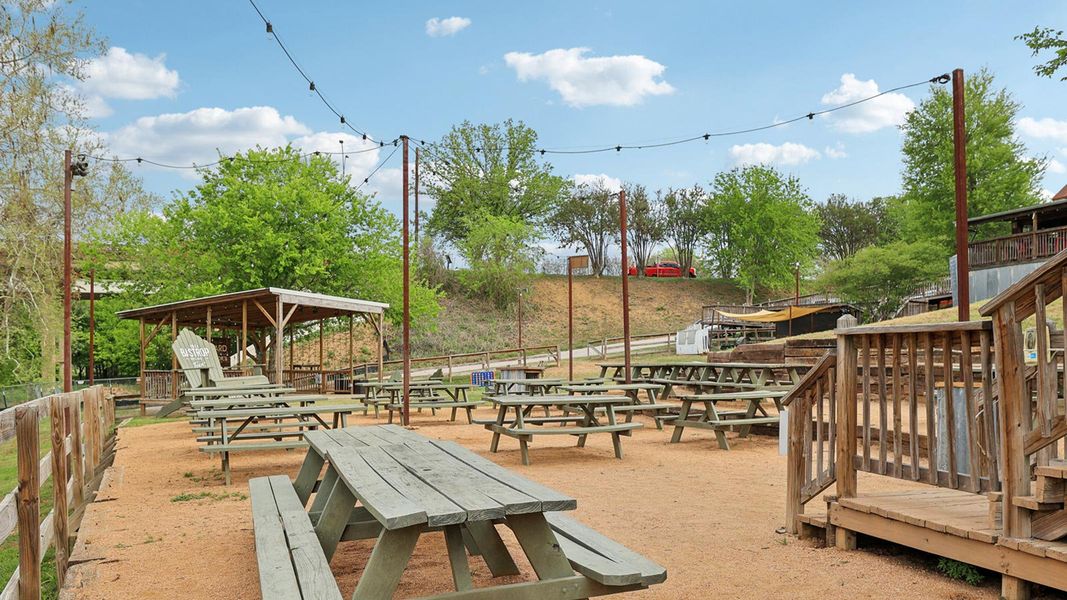 Community amenity available to residents of Valverde in Bastrop (Image 18).