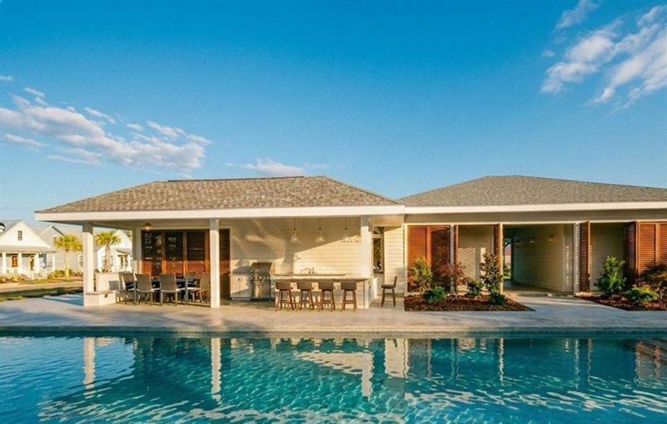 FEATURED AMENTIES CREATE A DAILY ESCAPE ONLY STEPS FROM YOUR HOME FEATURED AMENTIES CREATE A DAILY ESCAPE ONLY STEPS FROM YOUR HOME