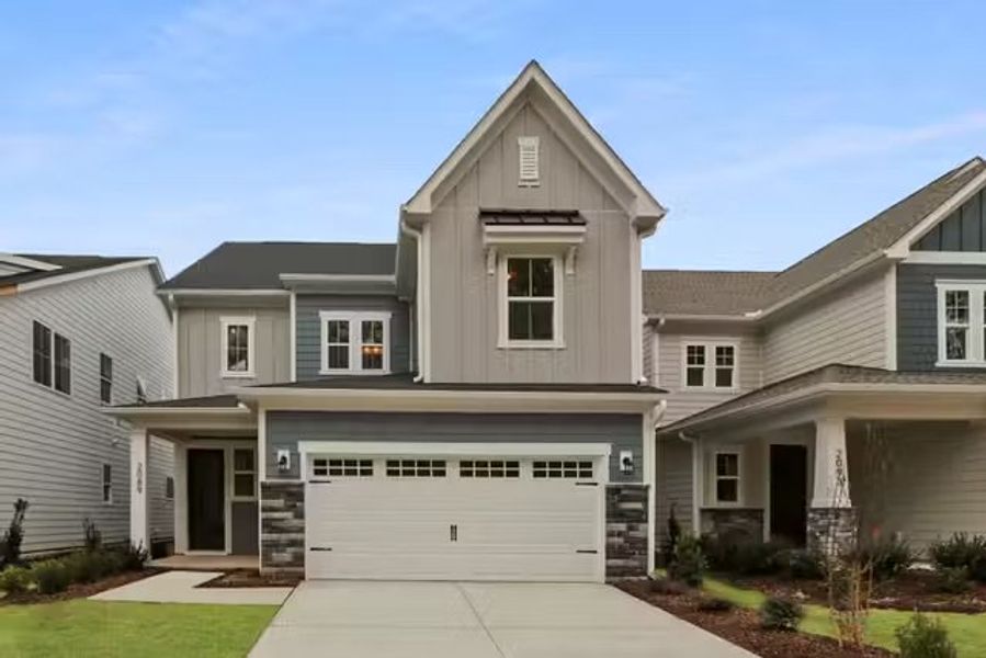 Image 4 of the King’s Grant community in Apex, NC.