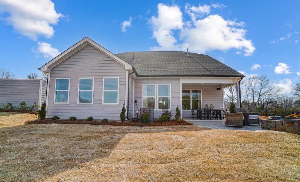 Exterior details of a home in The Greens at Springlake, York (Image 11).