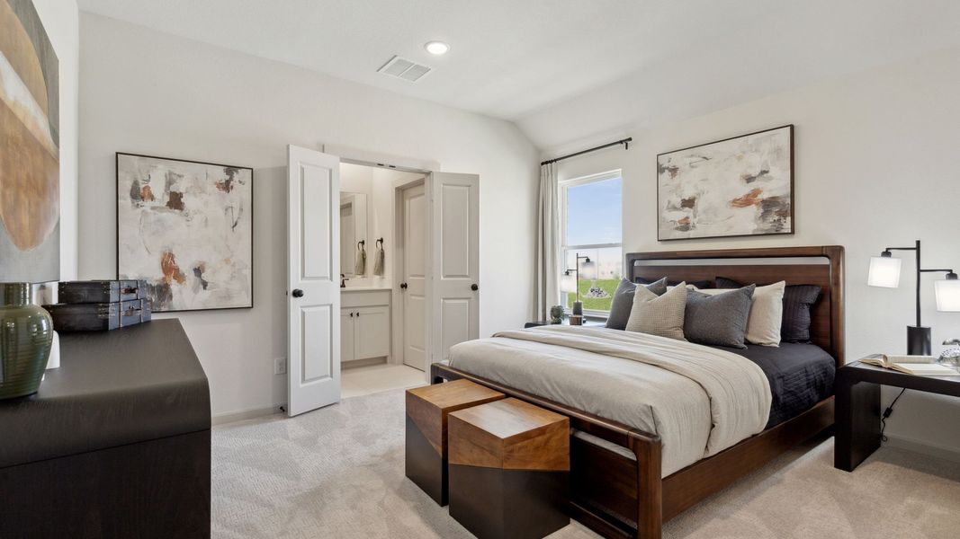 Furnished interior in a model home at Hazelwood 40' Series in Frisco (Image 45). Furnished interior in a model home at Hazelwood 40' Series in Frisco (Image 45).