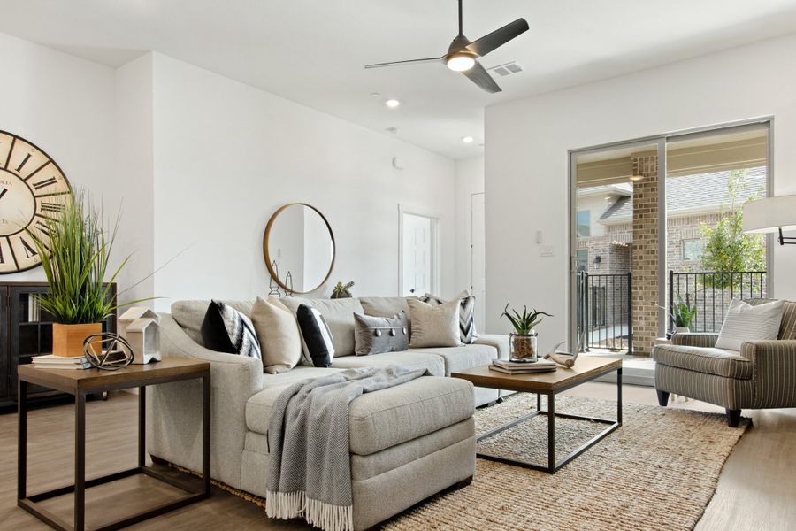 Furnished interior in a model home at Woodbridge Villas in Wylie (Image 21).