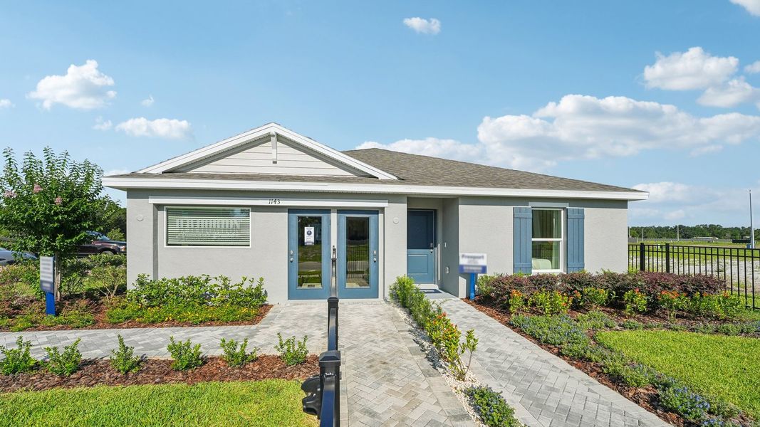 Front exterior of a home in the Holloway Landing community, located in Plant City, FL (Image 1).