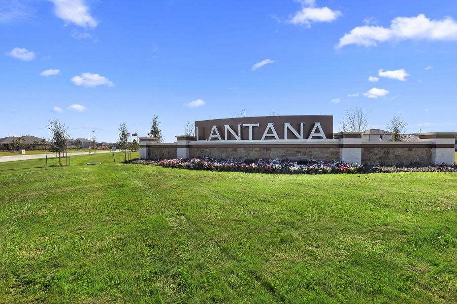 Image 17 of the Lantana community in Katy, TX.