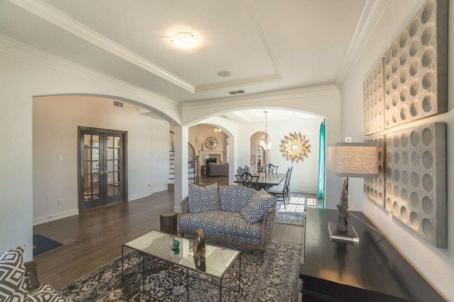 Image 4 of the Hickory Creek community in Red Oak, TX.