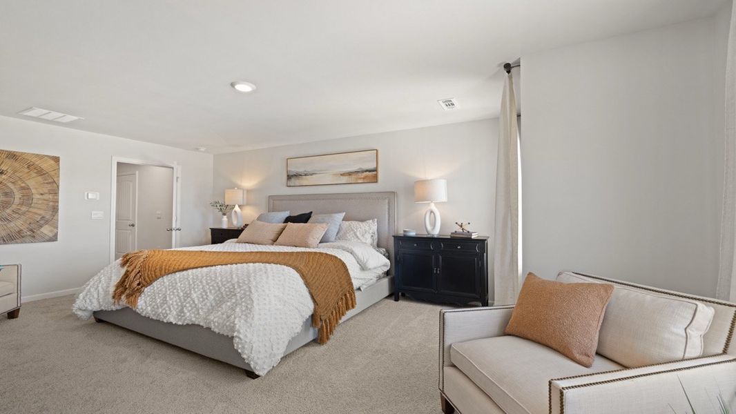 Furnished interior in a model home at Rolling Meadows in Jasper (Image 28).