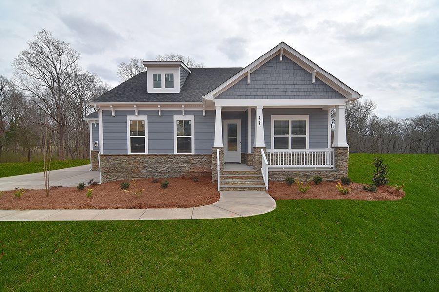 Front exterior of a home in the Edmunds Farm community, located in Clover, SC (Image 4). Front exterior of a home in the Edmunds Farm community, located in Clover, SC (Image 4).